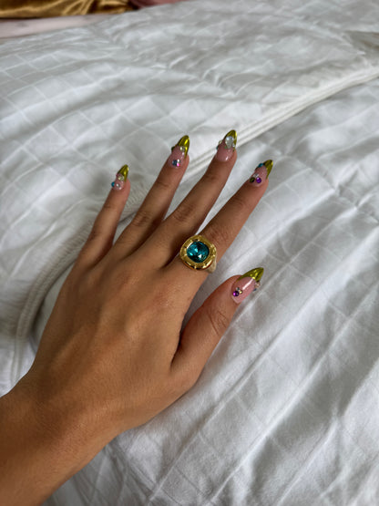 Zircon Ring