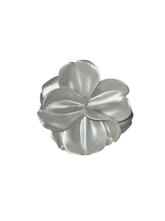 Magnolia Pearl Ring