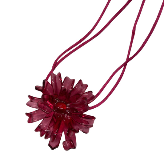 Fuchsia Spider Flower Necklace