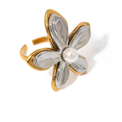 Flor Estrella Ring - Two-Tone Silver Gold Stainless Steel | SIETE Y UNO
