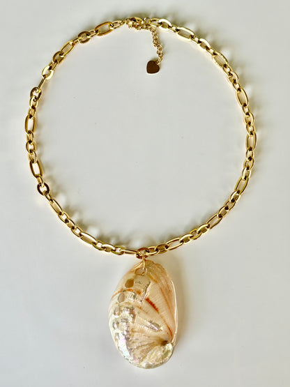 Carol Necklace Beige