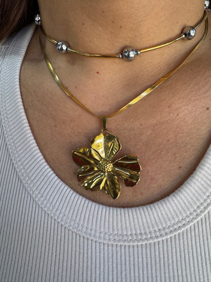 S&G Choker Necklace