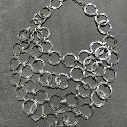 Vellón Circle Necklace