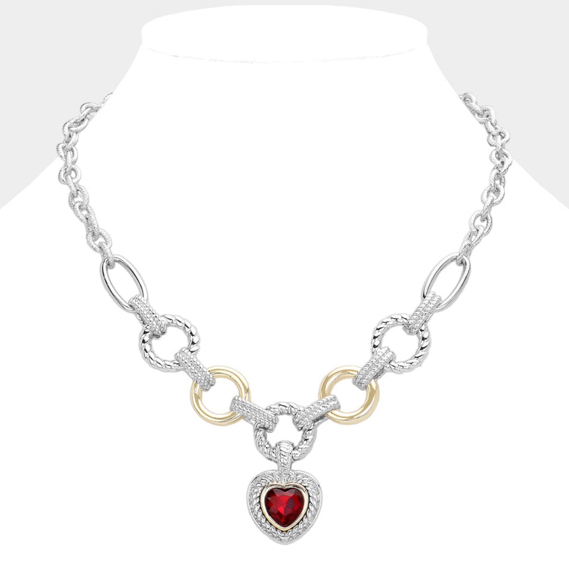 Red Heart Necklace - romantic heart pendant necklace by SIETE Y UNO
Necklace with a heart-shaped red gemstone pendant on a white background